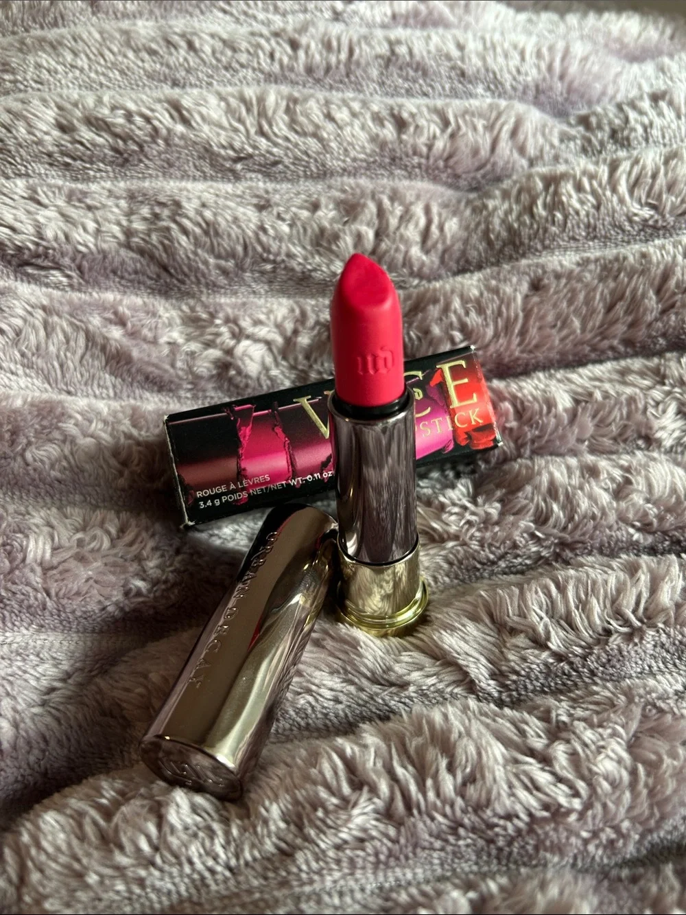 NIB Urban Decay Vice Lipstick - Phone Call (sheer)